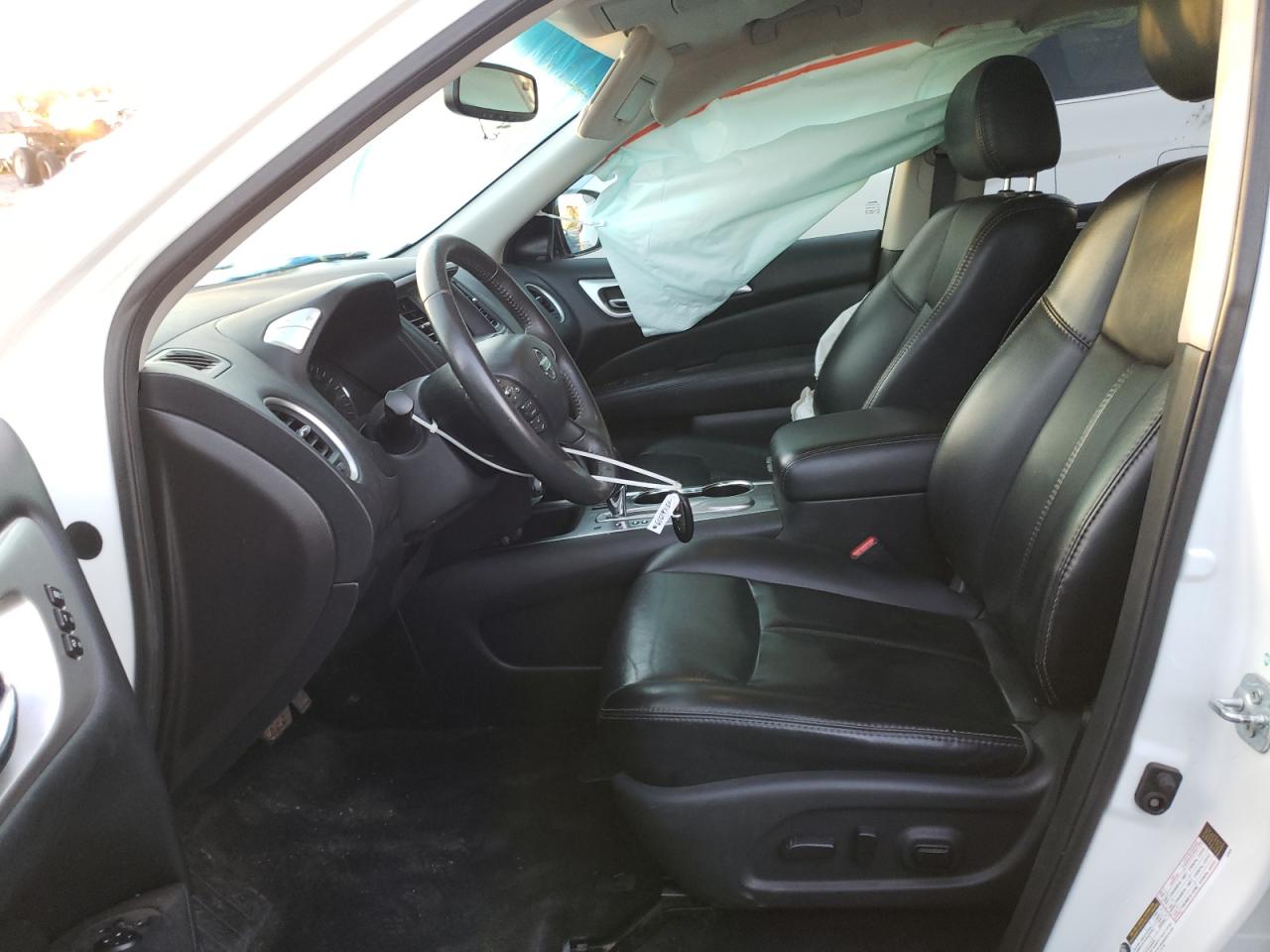 Photo 5 from auction – 2017 NISSAN PATHFINDER with VIN 5N1DR2MN9HC671083