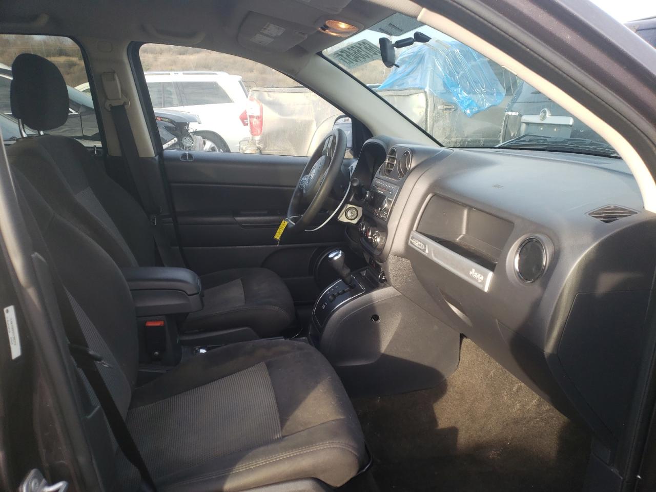 Photo 5 from auction – 2015 JEEP COMPASS SP with VIN 1C4NJDBB5FD395318
