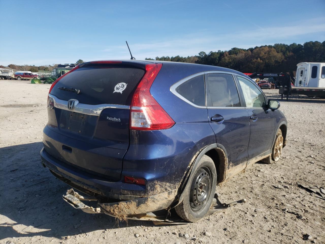 Photo 4 from auction – 2015 HONDA CR-V EX with VIN 3CZRM3H59FG708212