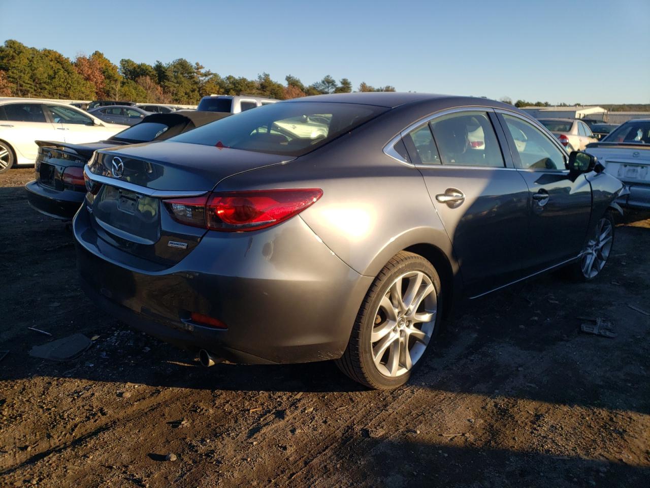 Photo 4 from auction – 2017 MAZDA 6 TOURING with VIN JM1GL1V50H1115218