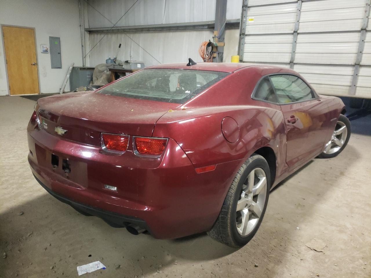 Photo 4 from auction – 2011 CHEVROLET CAMARO LT with VIN 2G1FB1ED8B9122225