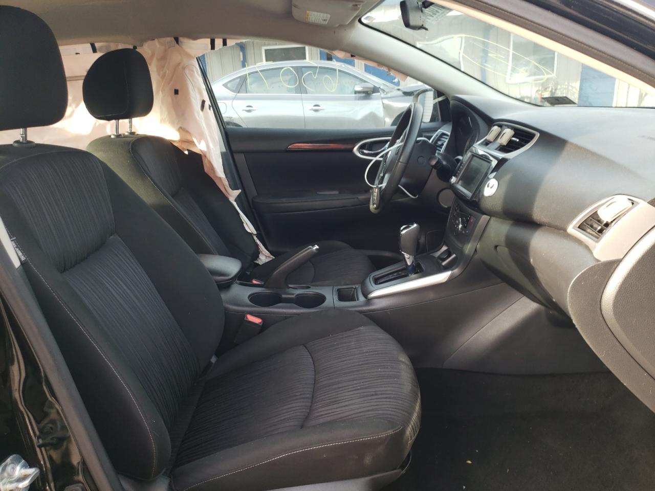 Photo 5 from auction – 2019 NISSAN SENTRA S with VIN 3N1AB7AP4KL613699