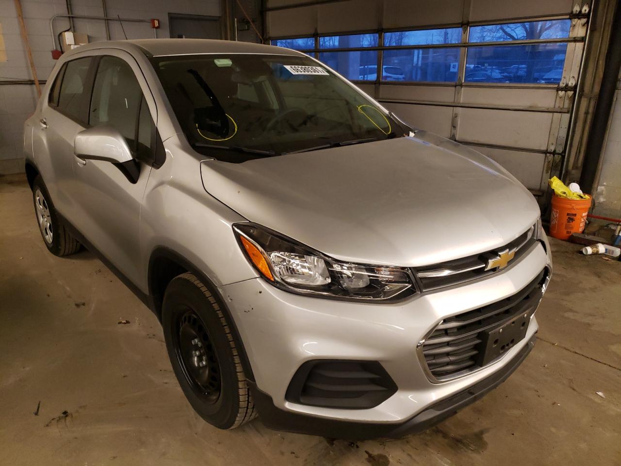 CHEVROLET TRAX LS 2017 with VIN KL7CJKSB2HB124448 - Photo from auction