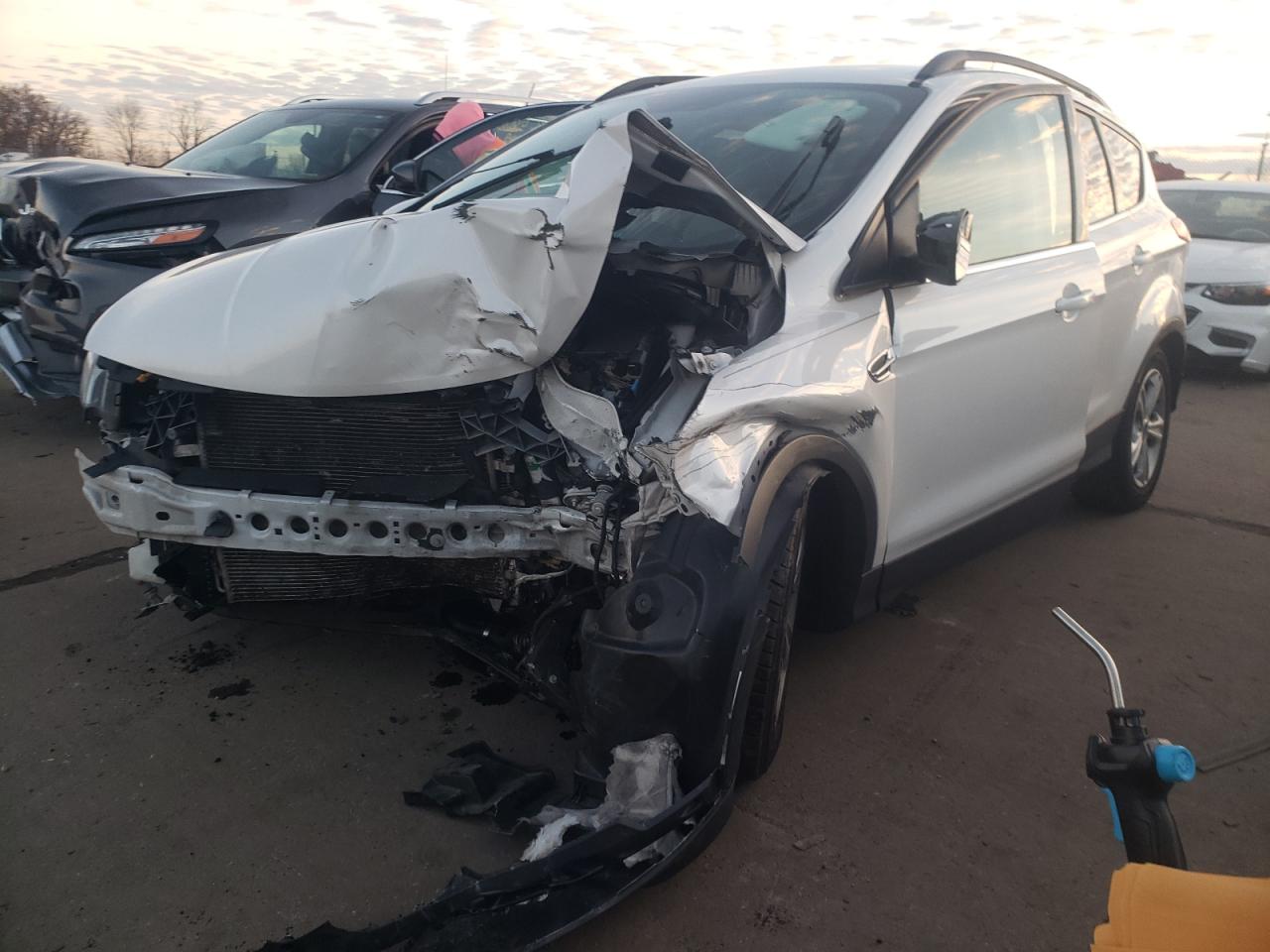 Photo 13 from auction – 2016 FORD ESCAPE SE with VIN 1FMCU9G93GUC38966