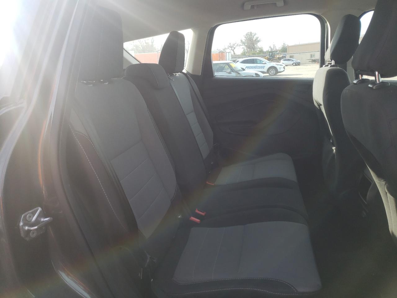 Photo 6 from auction – 2018 FORD ESCAPE S with VIN 1FMCU0F72JUB81338