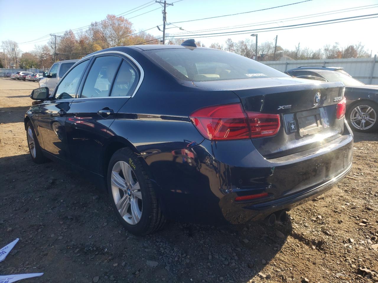 Photo 3 from auction – 2017 BMW 330 XI with VIN WBA8D9G54HNU60710