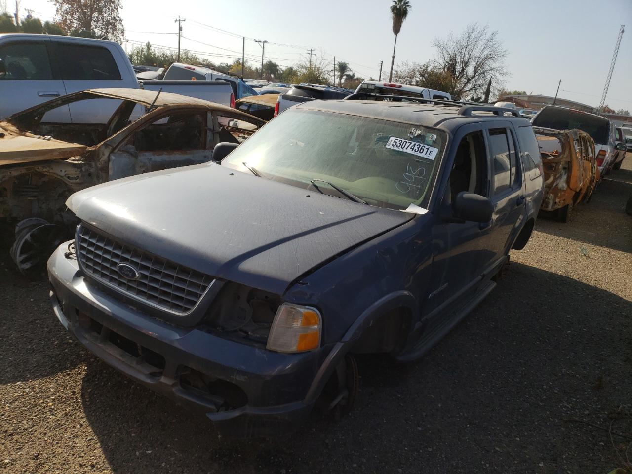 Photo 2 from auction – 2002 FORD EXPLORER X with VIN 1FMZU63E22UC79951
