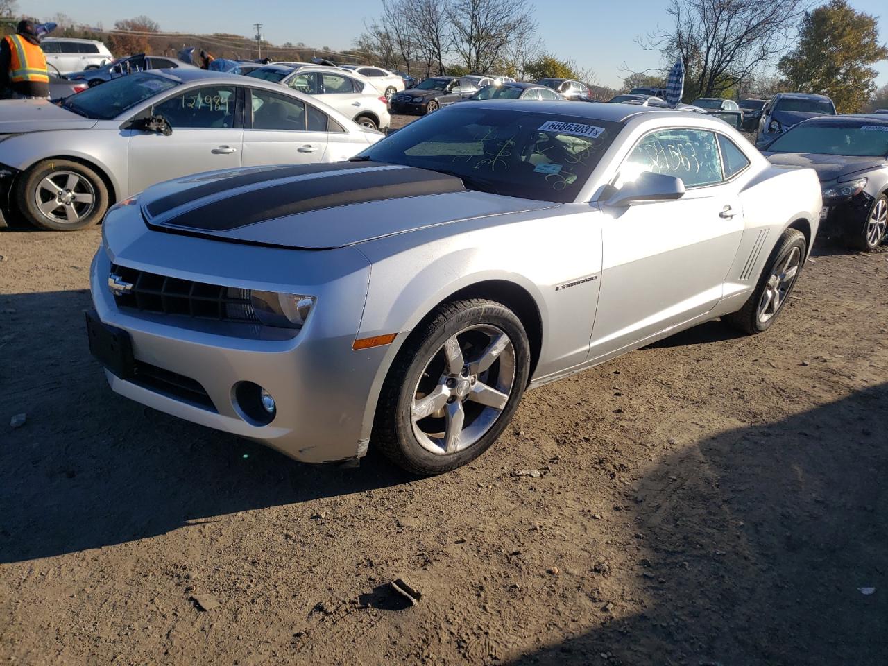 Photo 2 from auction – 2010 CHEVROLET CAMARO LT with VIN 2G1FC1EV6A9170505