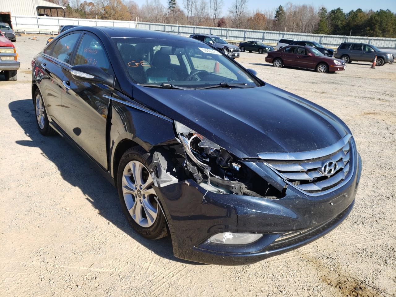HYUNDAI SONATA SE 2011 with VIN 5NPEC4AC6BH058889 - Photo from auction