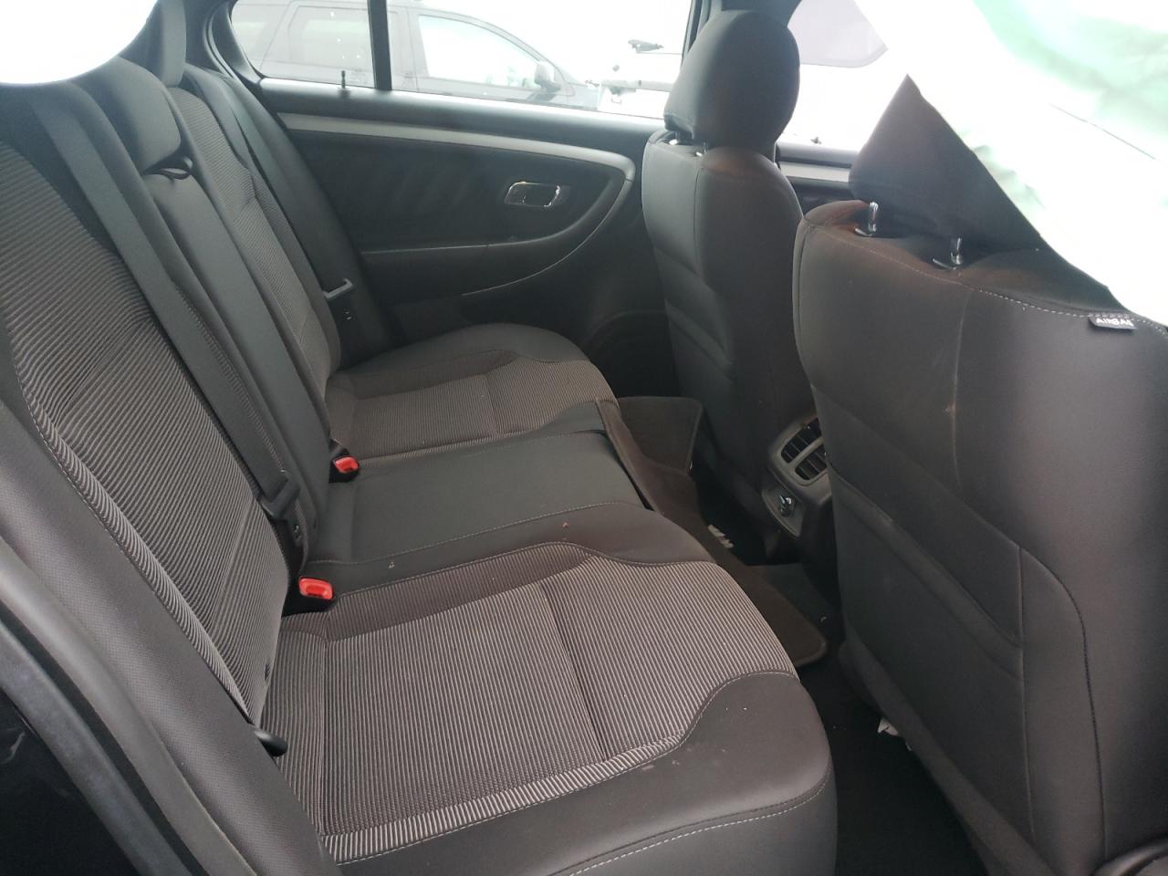 Photo 6 from auction – 2017 FORD TAURUS SEL with VIN 1FAHP2E89HG127637