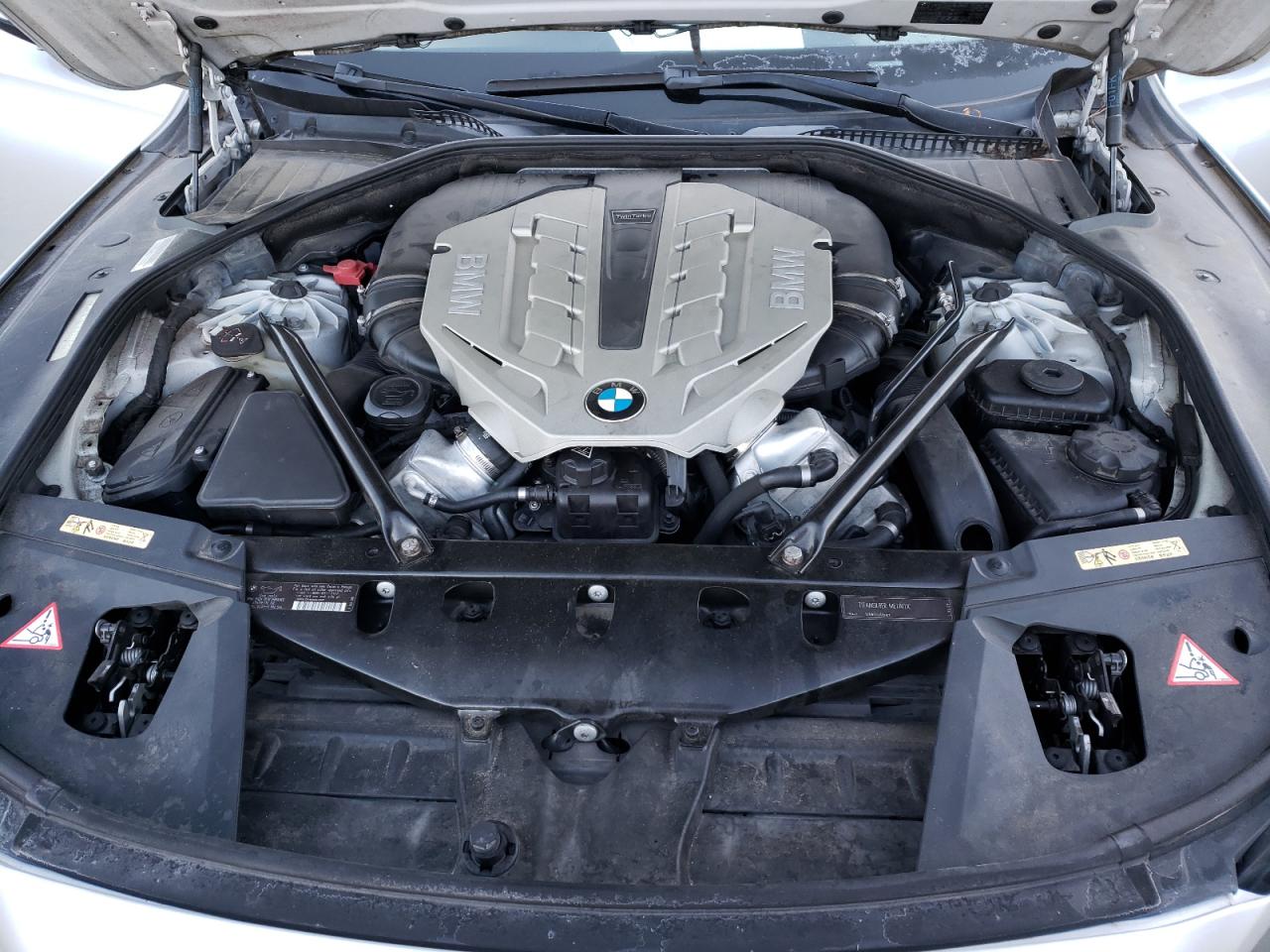 Photo 7 from auction – 2009 BMW 750 LI with VIN WBAKB83549CY62509