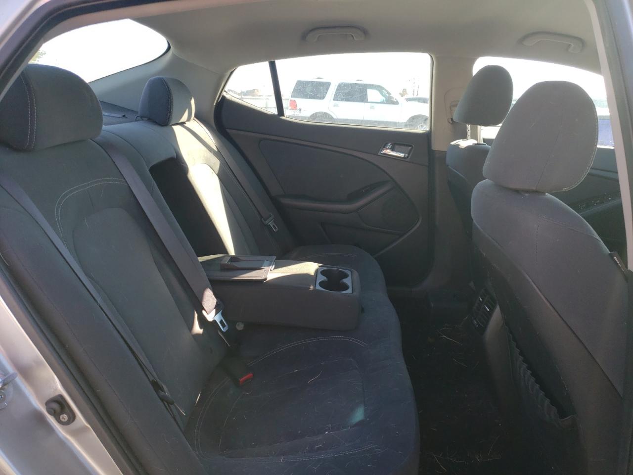 Photo 6 from auction – 2012 KIA OPTIMA HYB with VIN KNAGM4AD1C5018202