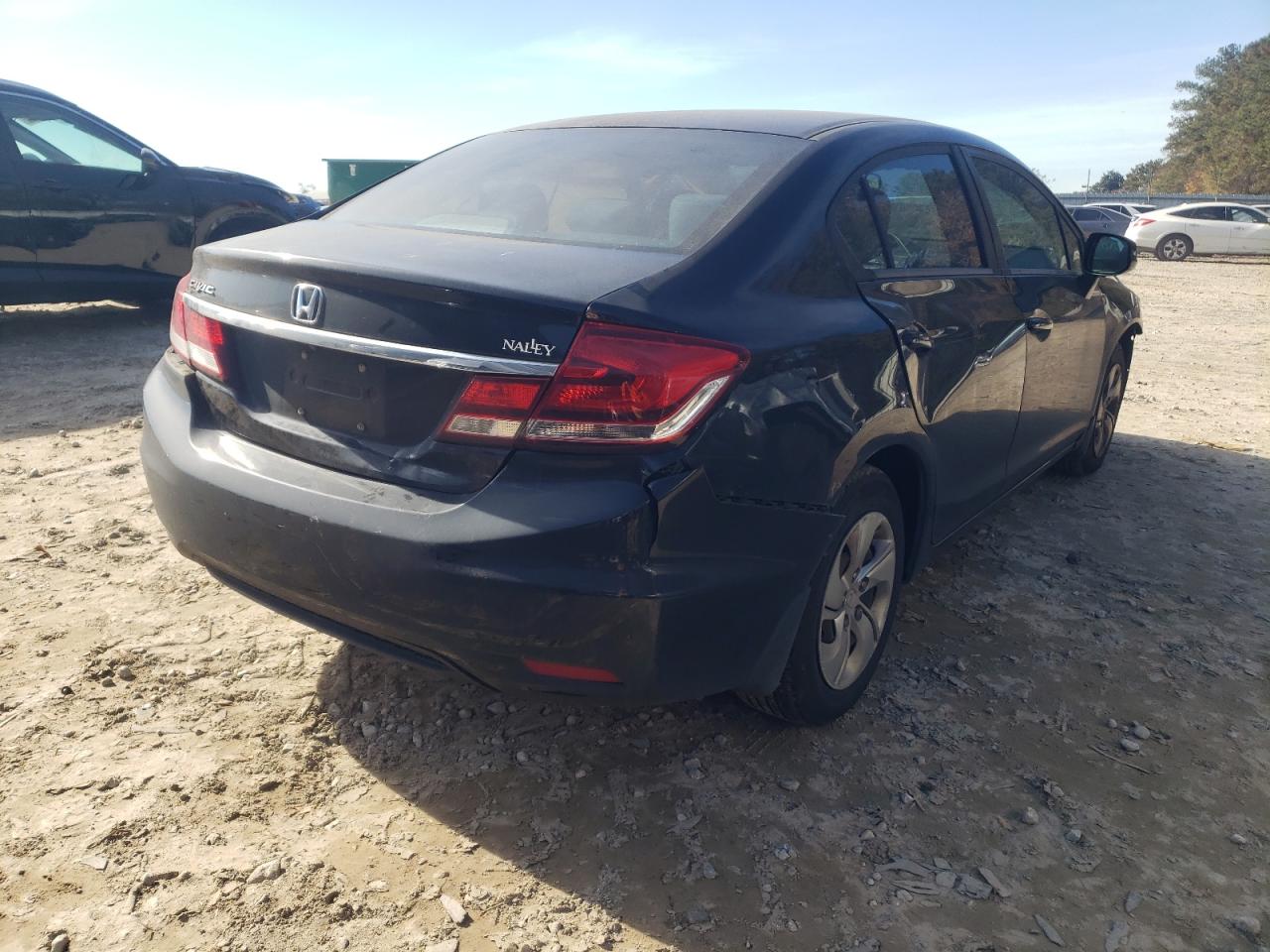 Photo 4 from auction – 2013 HONDA CIVIC LX with VIN 19XFB2F55DE080458