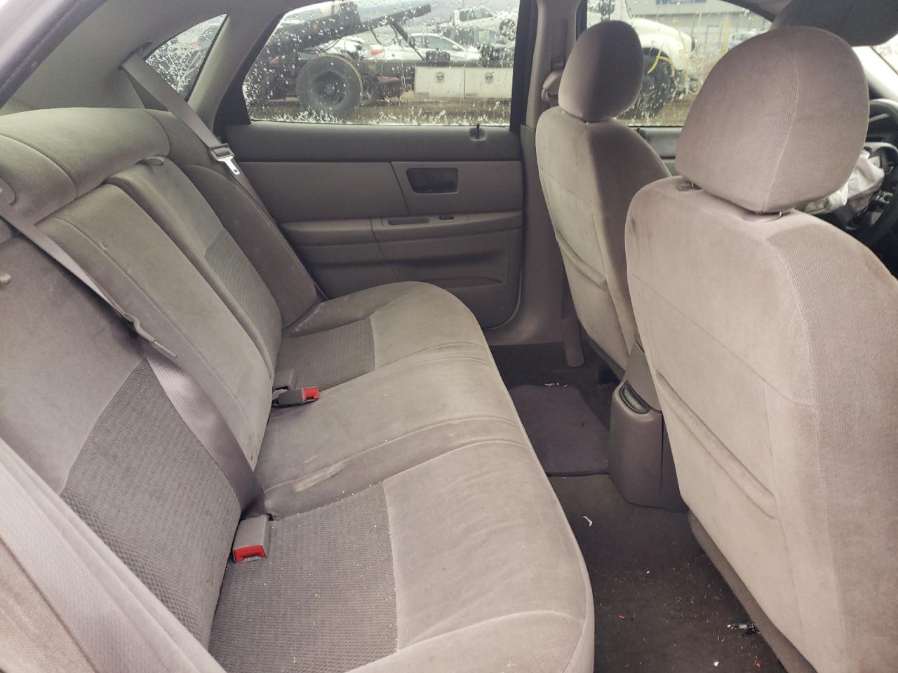 Photo 6 from auction – 2006 FORD TAURUS SEL with VIN 1FAFP56U66A207417
