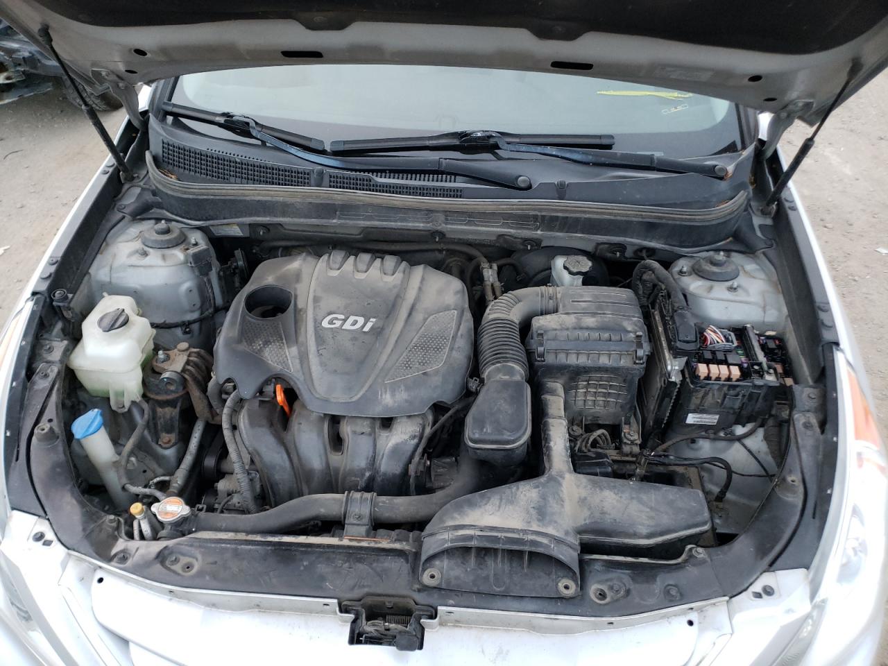 Photo 7 from auction – 2011 HYUNDAI SONATA GLS with VIN 5NPEB4AC4BH211062