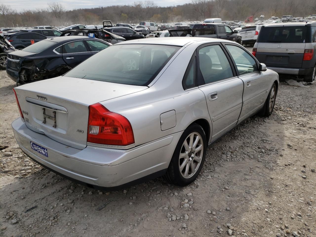 Photo 4 from auction – 2004 VOLVO S80 2.5T with VIN YV1TH59HX41372936