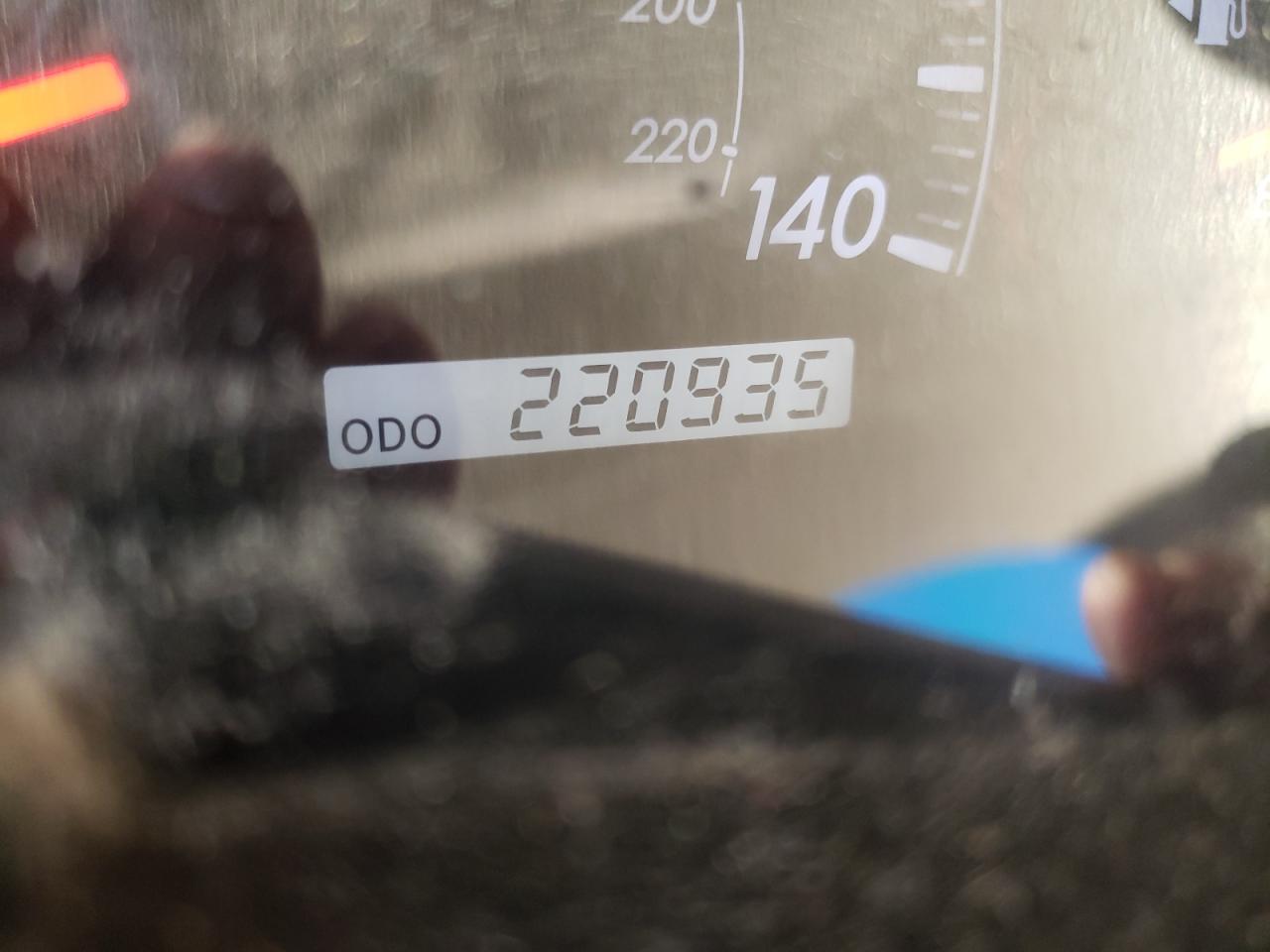 Photo 8 from auction – 2006 TOYOTA CAMRY LE with VIN 4T1BE32K06U133087