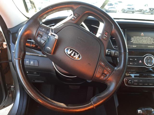 Photo 9 from auction – 2014 KIA CADENZA PR with VIN KNALN4D77E5116803