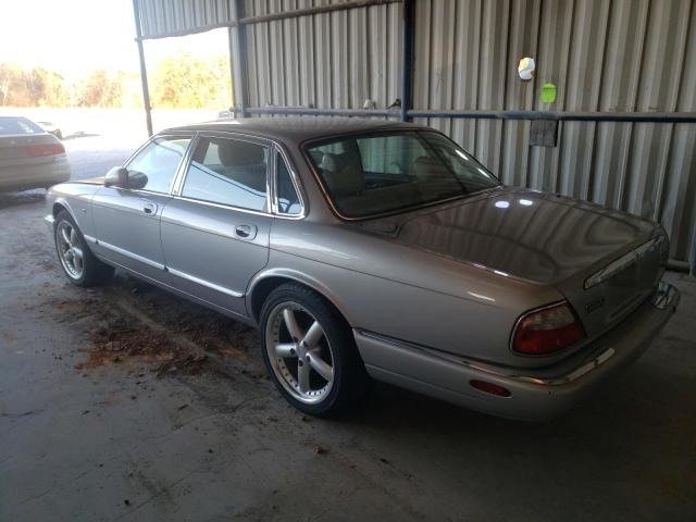Photo 3 from auction – 2000 JAGUAR XJ8 with VIN SAJDA14C9YLF04358