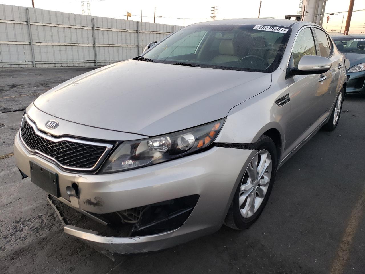 Photo 2 from auction – 2012 KIA OPTIMA EX with VIN 5XXGN4A6XCG030653