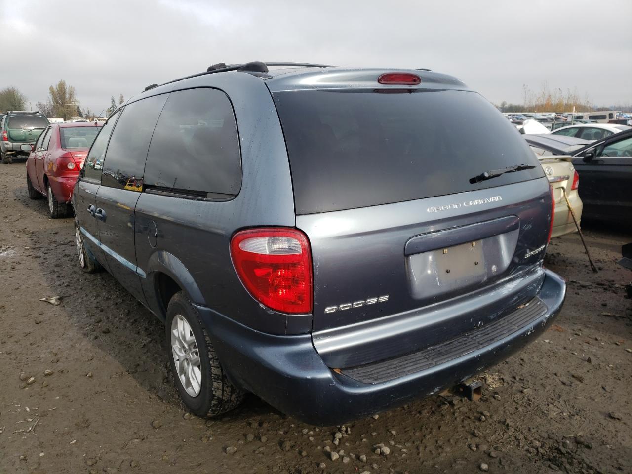 Photo 3 from auction – 2002 DODGE GRAND CARA with VIN 2B4GP44R52R697052