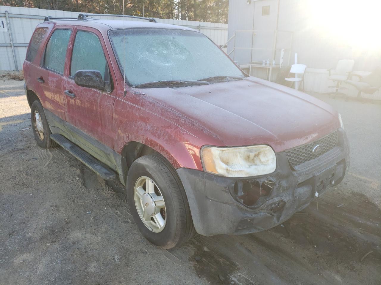 FORD ESCAPE XLS 2003 with VIN 1FMYU92113KE03667 - Photo from auction