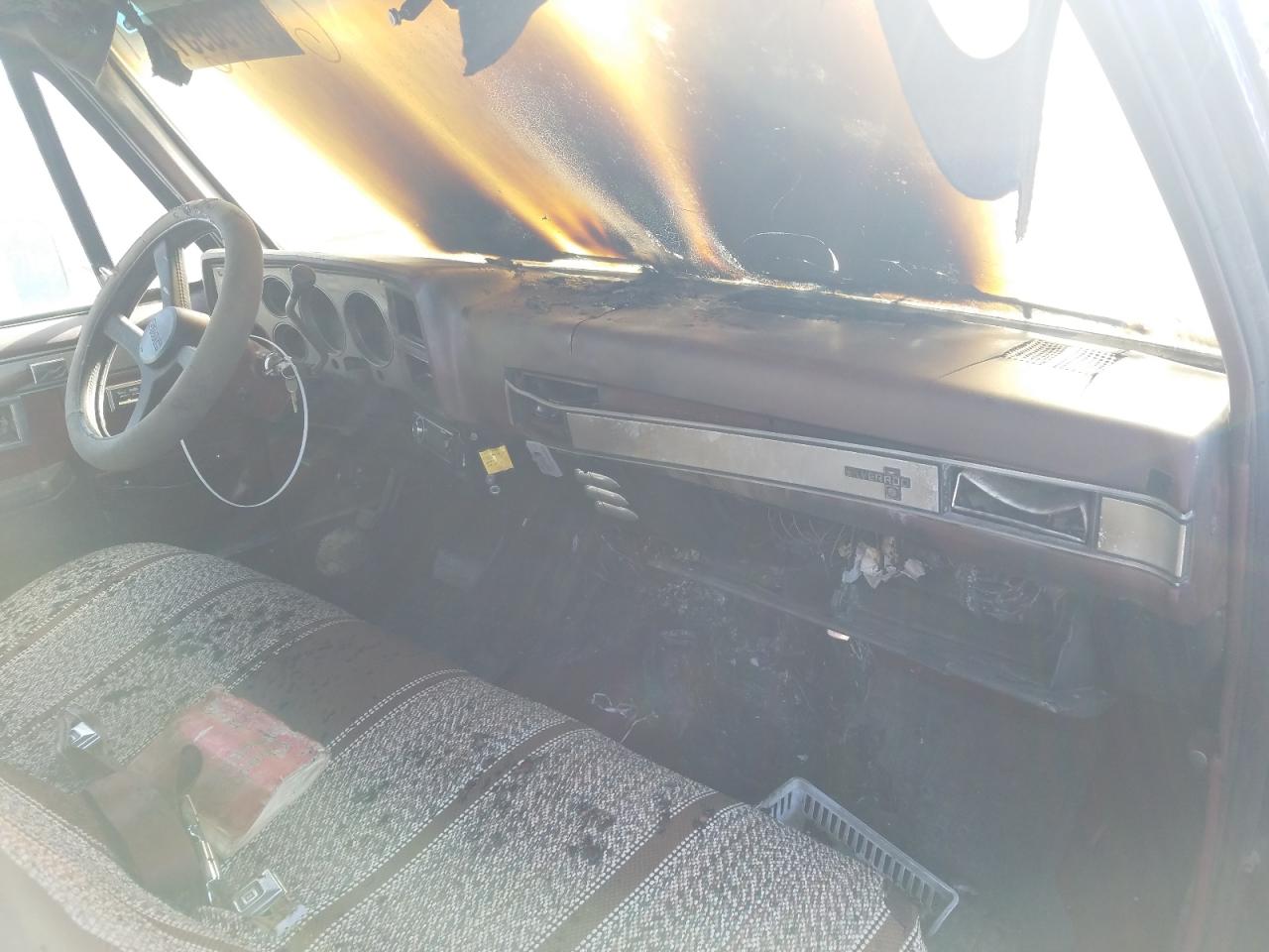 Photo 9 from auction – 1986 CHEVROLET C10 with VIN 1GCDC14H0GS178715