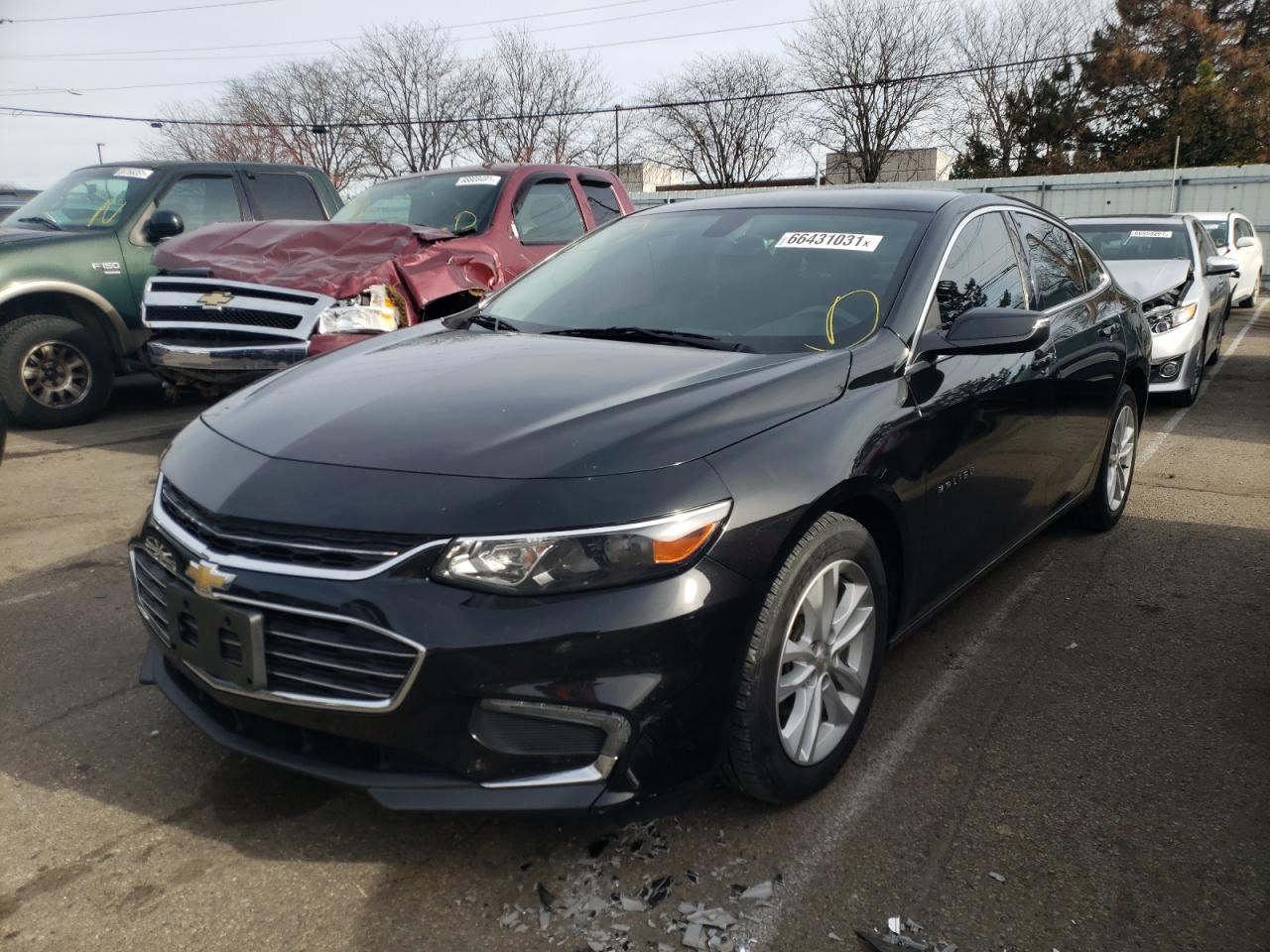 Photo 2 from auction – 2016 CHEVROLET MALIBU LT with VIN 1G1ZE5ST9GF186716
