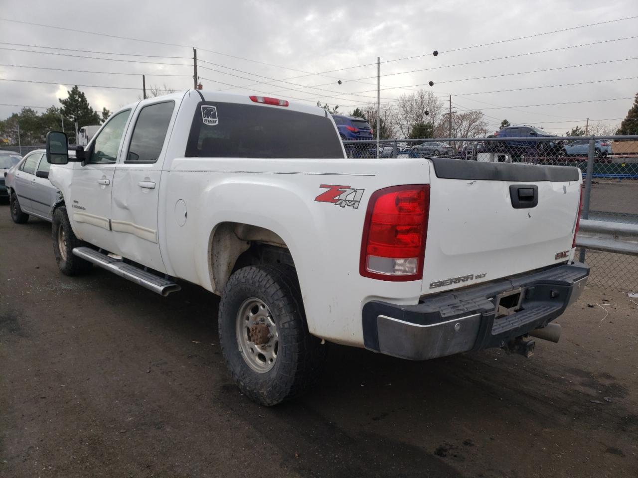 Photo 3 from auction – 2008 GMC SIERRA K25 with VIN 1GTHK23608F107454