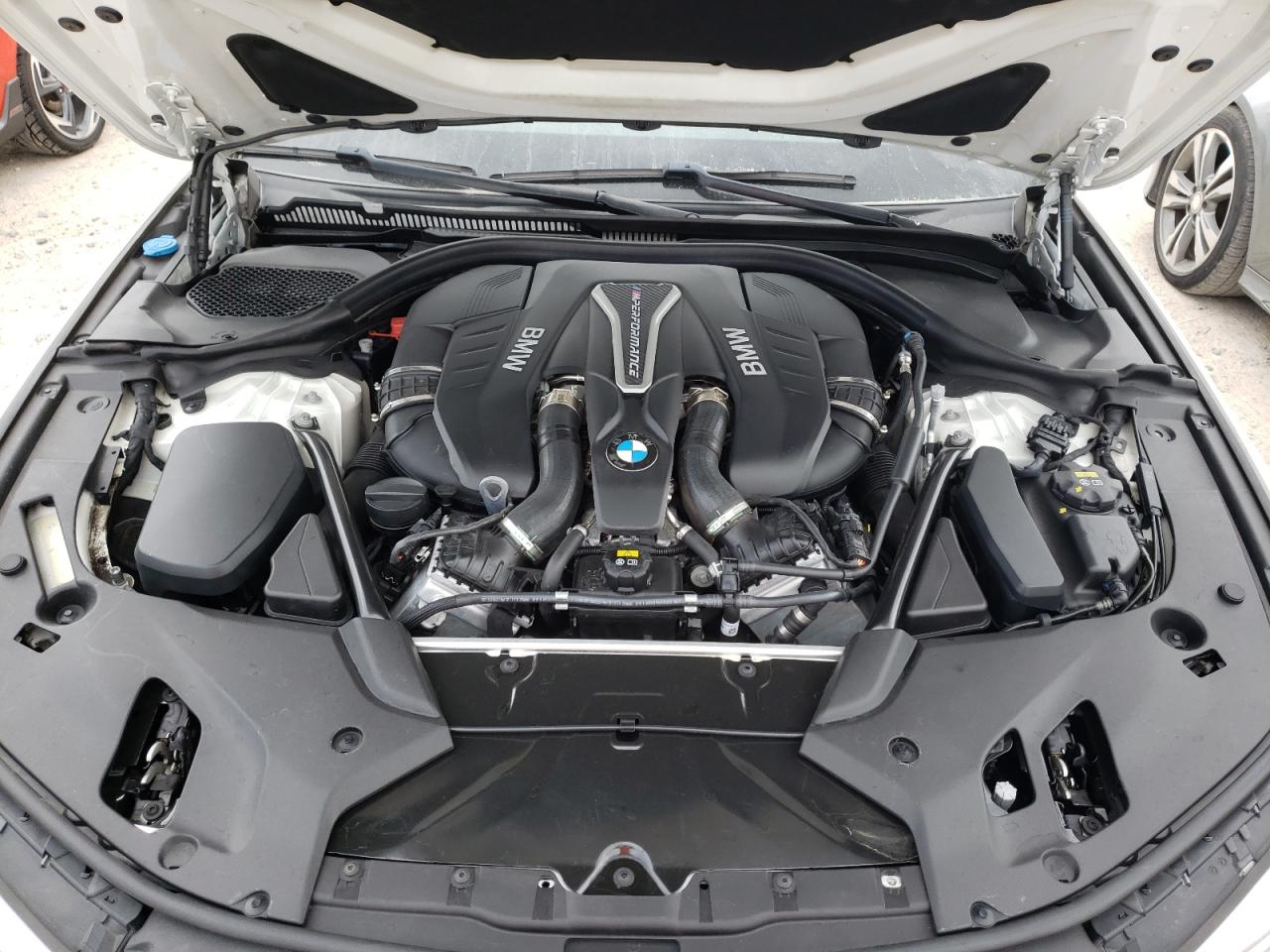 Photo 7 from auction – 2019 BMW M550XI with VIN WBAJB9C52KB464356