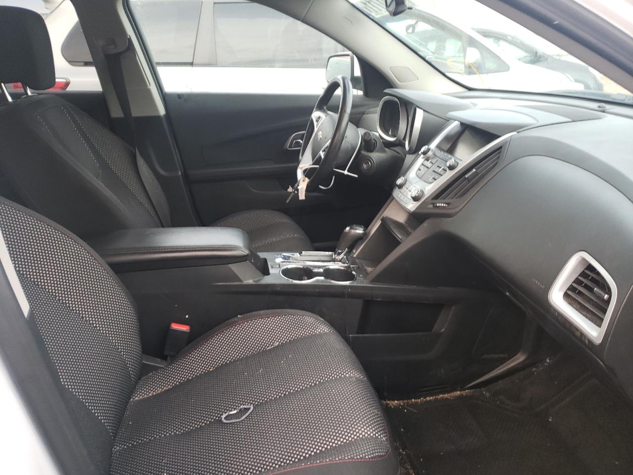 Photo 5 from auction – 2017 CHEVROLET EQUINOX LT with VIN 2GNALCEK0H1574757