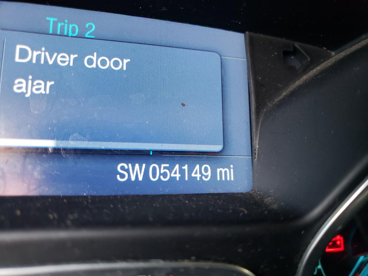 Photo 8 from auction – 2014 FORD FOCUS SE with VIN 1FADP3F29EL329928