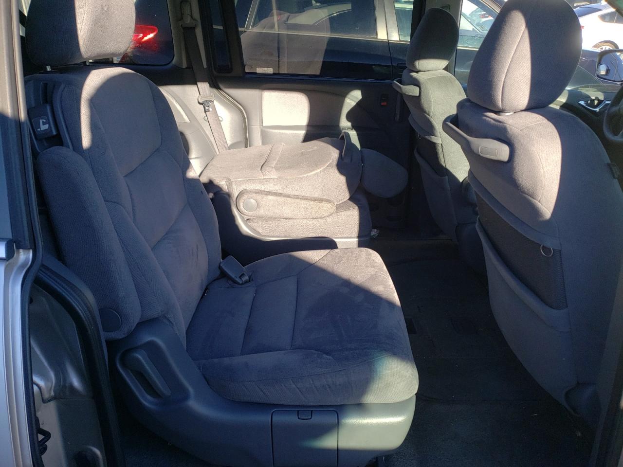 Photo 6 from auction – 2007 HONDA ODYSSEY EX with VIN 5FNRL38407B401194