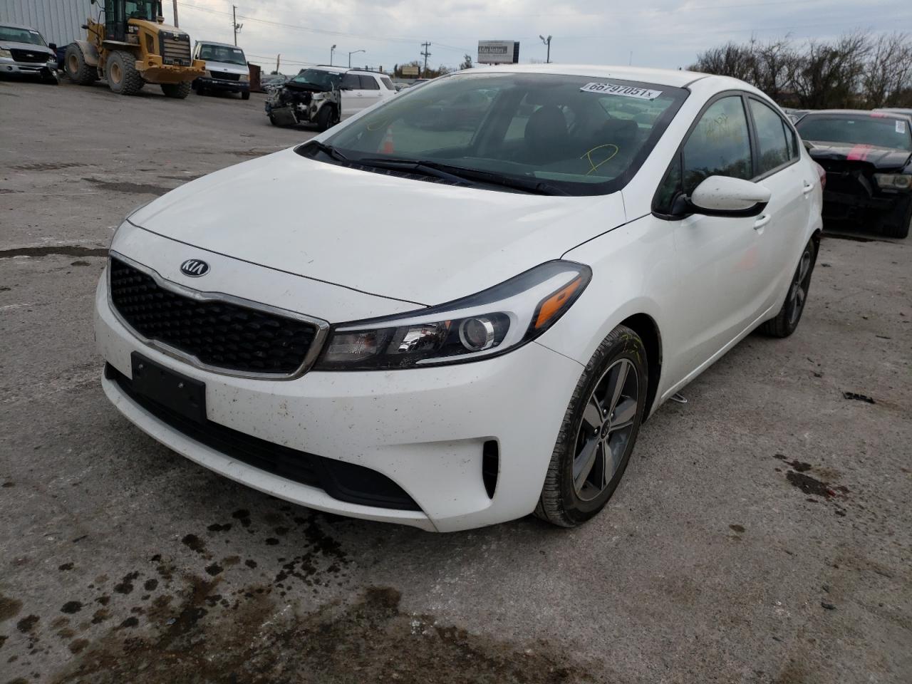 Photo 2 from auction – 2018 KIA FORTE LX with VIN 3KPFL4A77JE234018