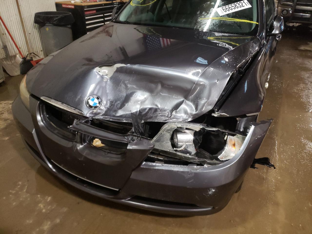 Photo 9 from auction – 2008 BMW 335 I with VIN WBAVB77518NM05919