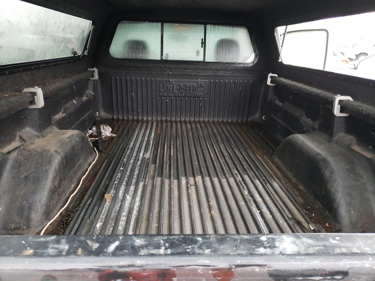 Photo 6 from auction – 2006 CHEVROLET SILVERADO with VIN 1GCHC24U16E174397