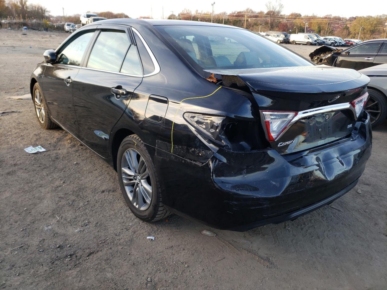 Photo 3 from auction – 2015 TOYOTA CAMRY LE with VIN 4T1BF1FK2FU011522
