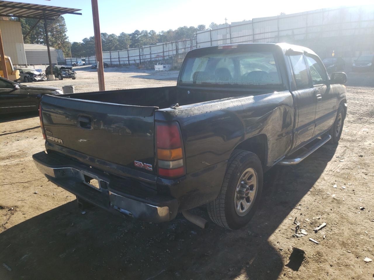 Photo 4 from auction – 2006 GMC SIERRA 150 with VIN 1GTEC19V86Z235204