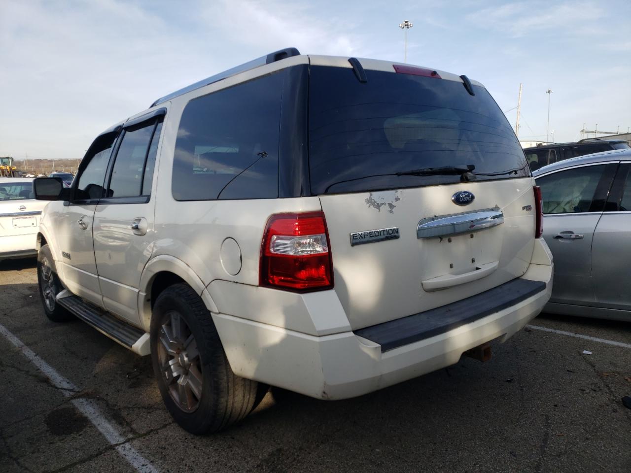 Photo 3 from auction – 2008 FORD EXPEDITION with VIN 1FMFU20558LA71013