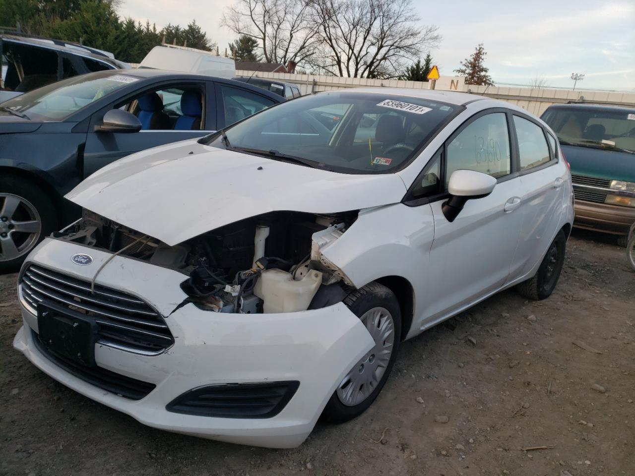 Photo 2 from auction – 2016 FORD FIESTA S with VIN 3FADP4TJ6GM169736