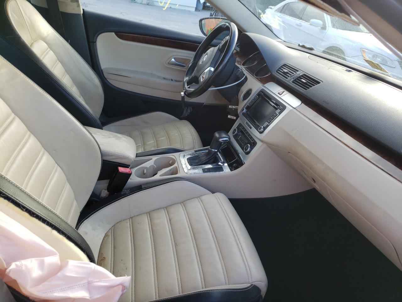 Photo 5 from auction – 2010 VOLKSWAGEN CC VR6 4MO with VIN WVWGU9AN0AE533441