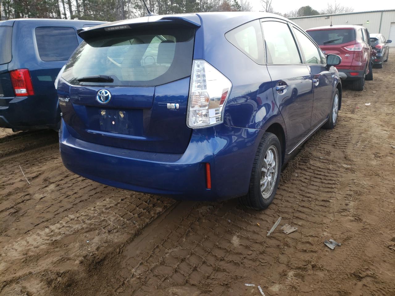 Photo 4 from auction – 2014 TOYOTA PRIUS V with VIN JTDZN3EU7EJ006126