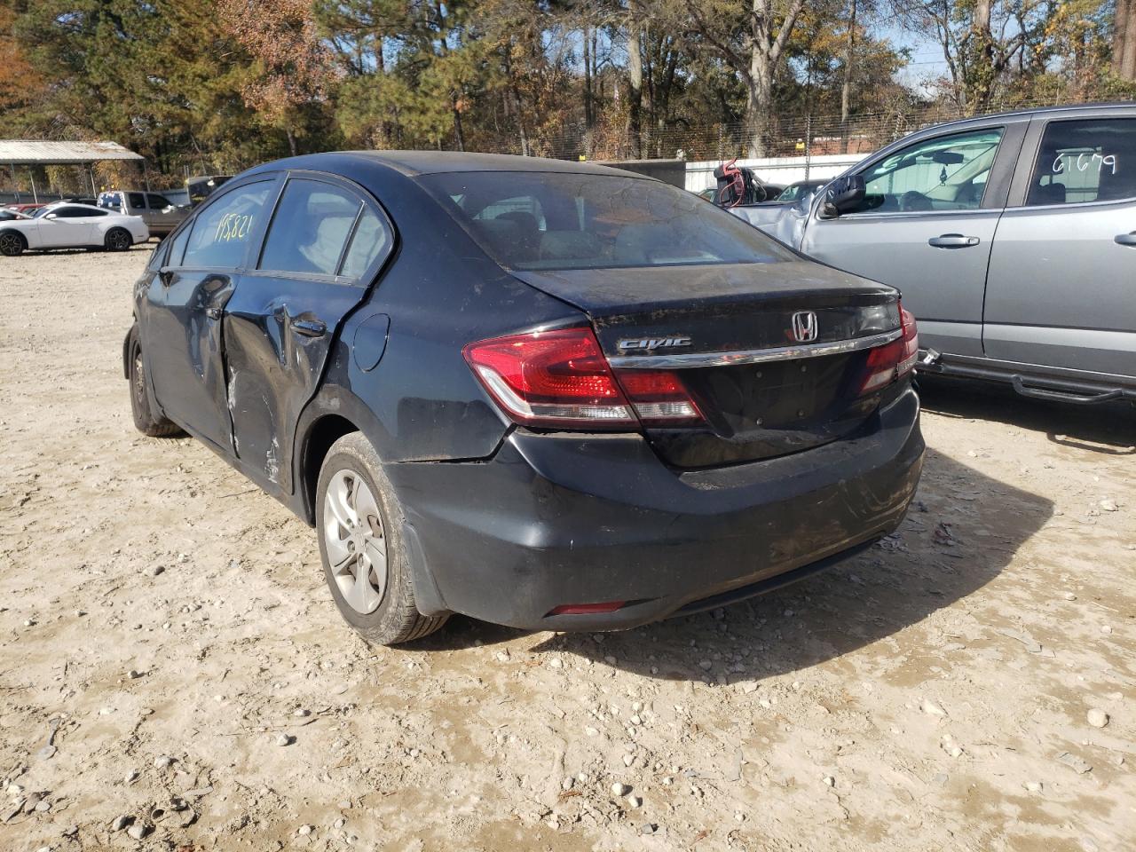 Фото 3 с аукциона – 2013 HONDA CIVIC LX с VIN 19XFB2F55DE080458