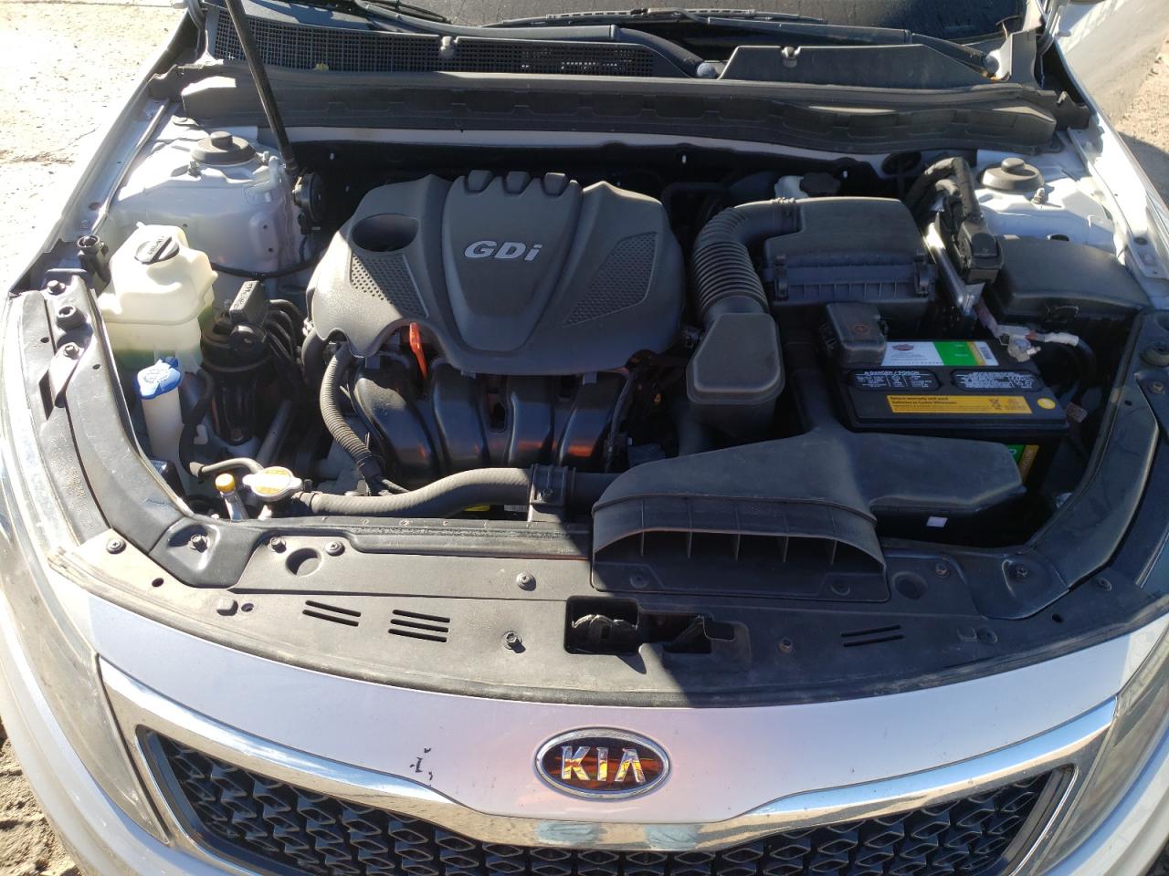 Photo 12 from auction – 2011 KIA OPTIMA LX with VIN KNAGM4A73B5085683