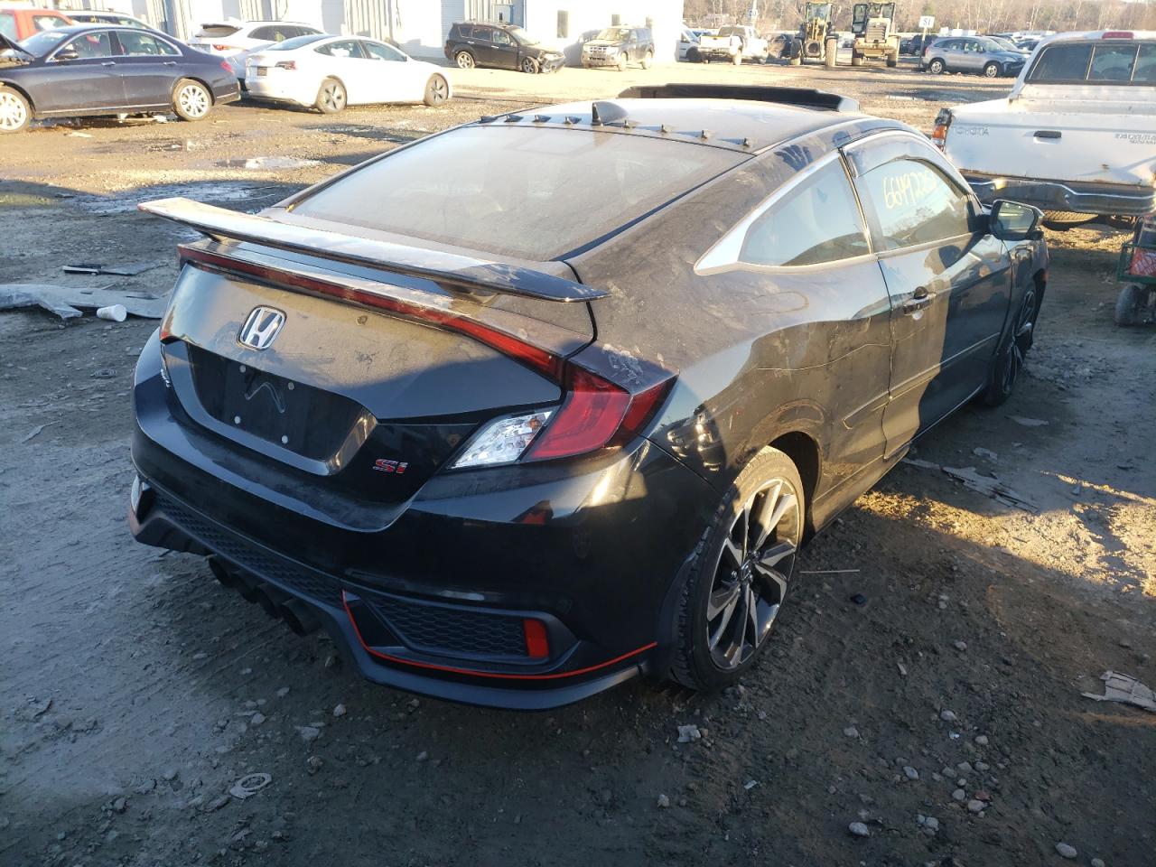 Photo 4 from auction – 2018 HONDA CIVIC SI with VIN 2HGFC3A54JH754059