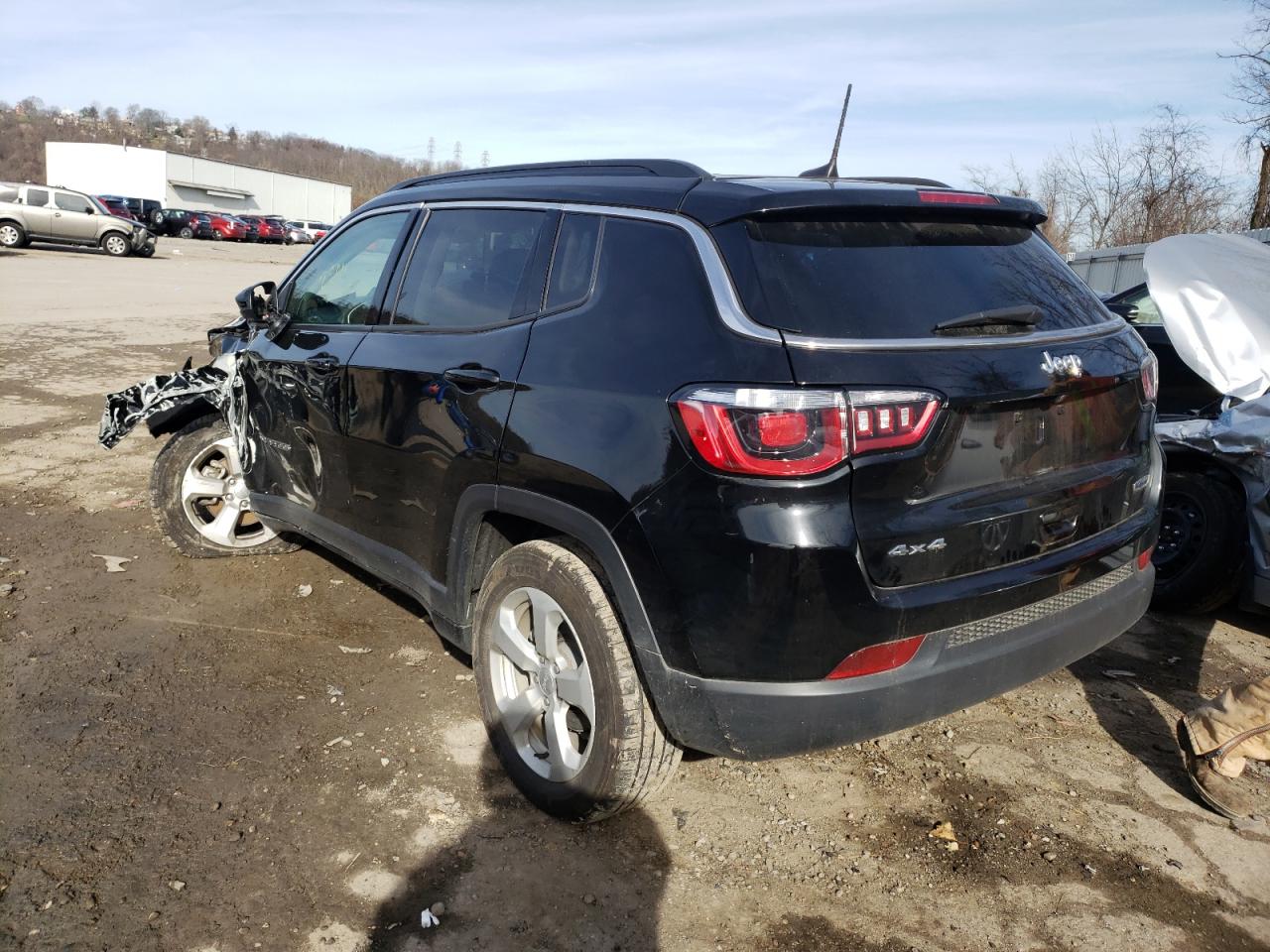 Photo 3 from auction – 2020 JEEP COMPASS LA with VIN 3C4NJDBB3LT153925