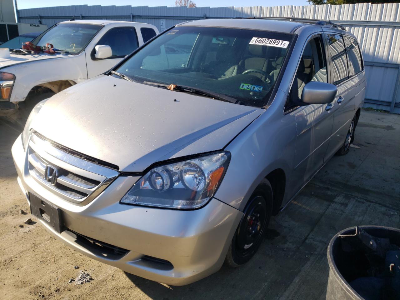 Photo 2 from auction – 2007 HONDA ODYSSEY EX with VIN 5FNRL38407B401194
