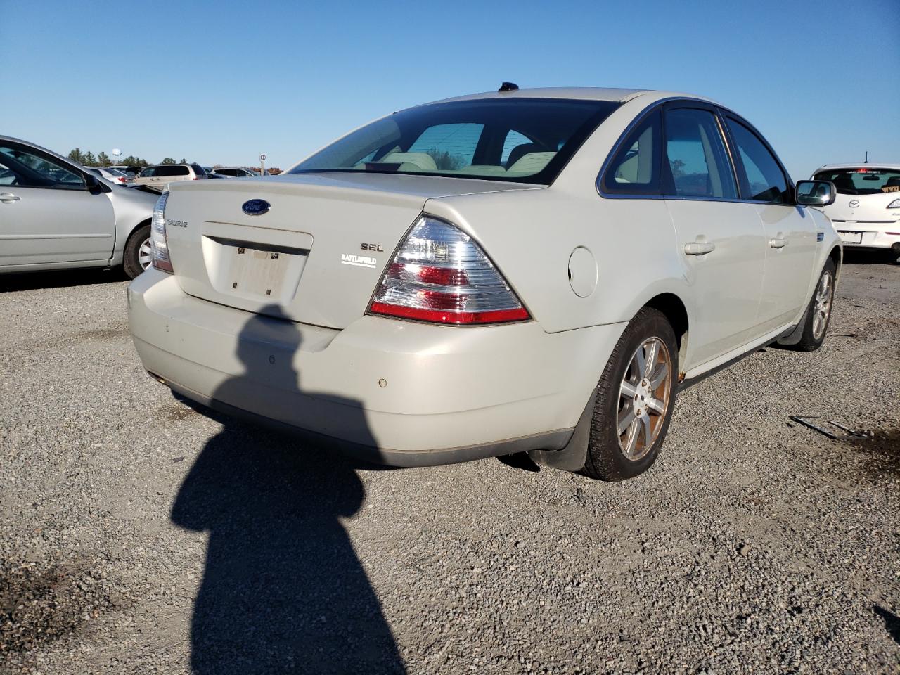 Photo 4 from auction – 2008 FORD TAURUS SEL with VIN 1FAHP24W28G147373