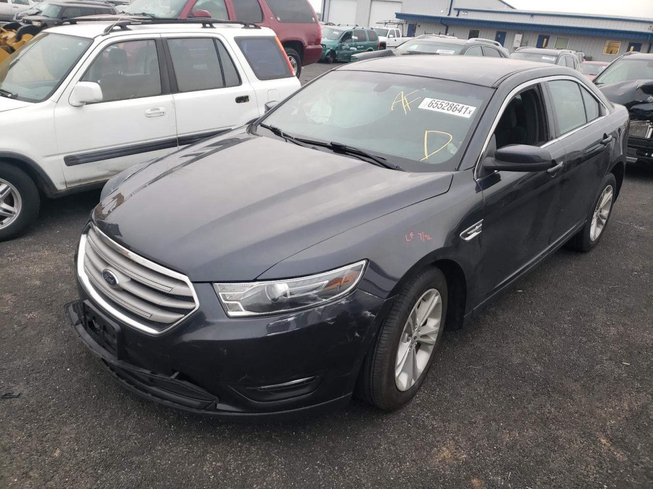 Photo 2 from auction – 2017 FORD TAURUS SEL with VIN 1FAHP2E89HG127637
