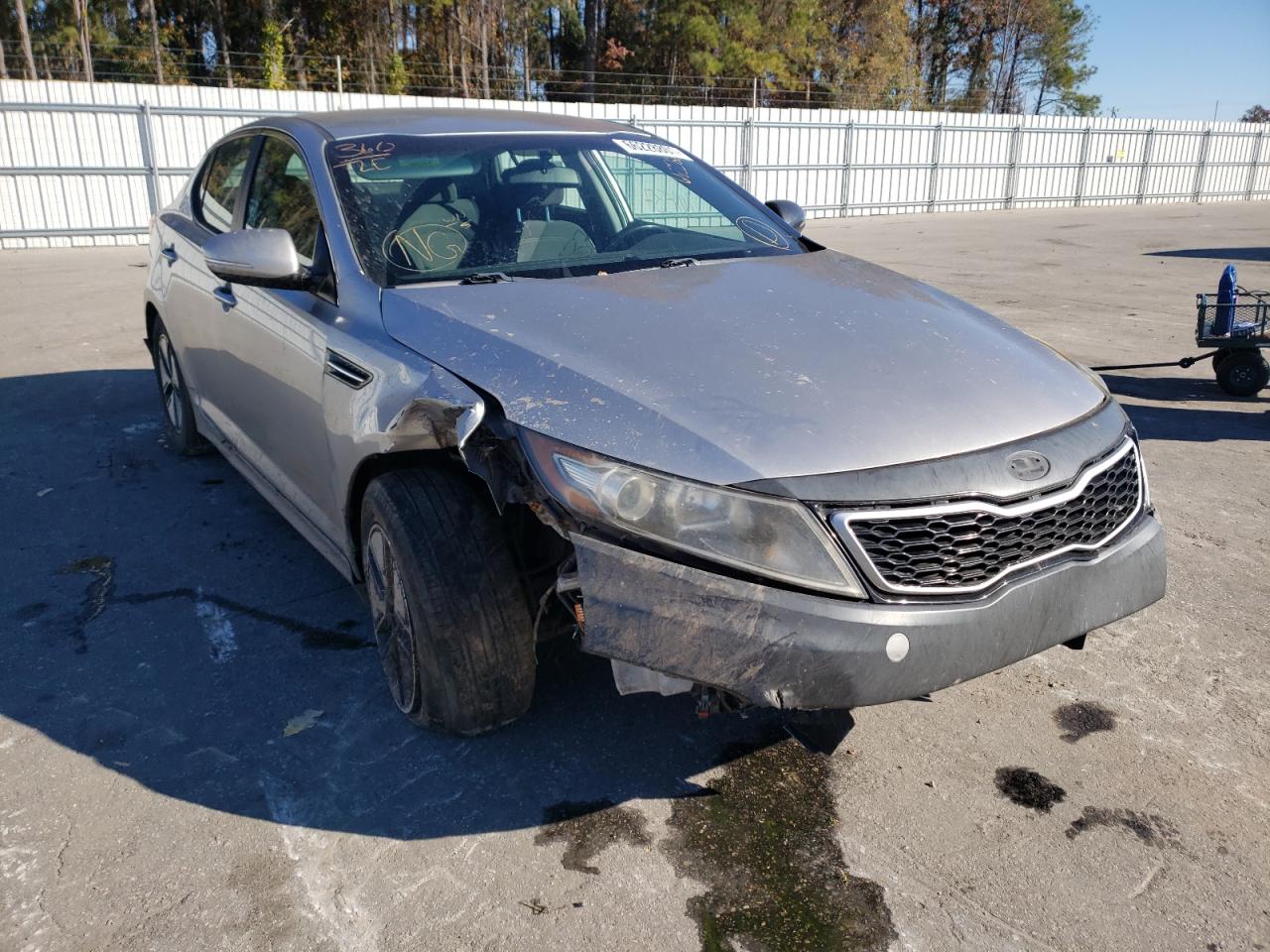 KIA OPTIMA HYB 2012 with VIN KNAGM4AD1C5018202 - Photo from auction